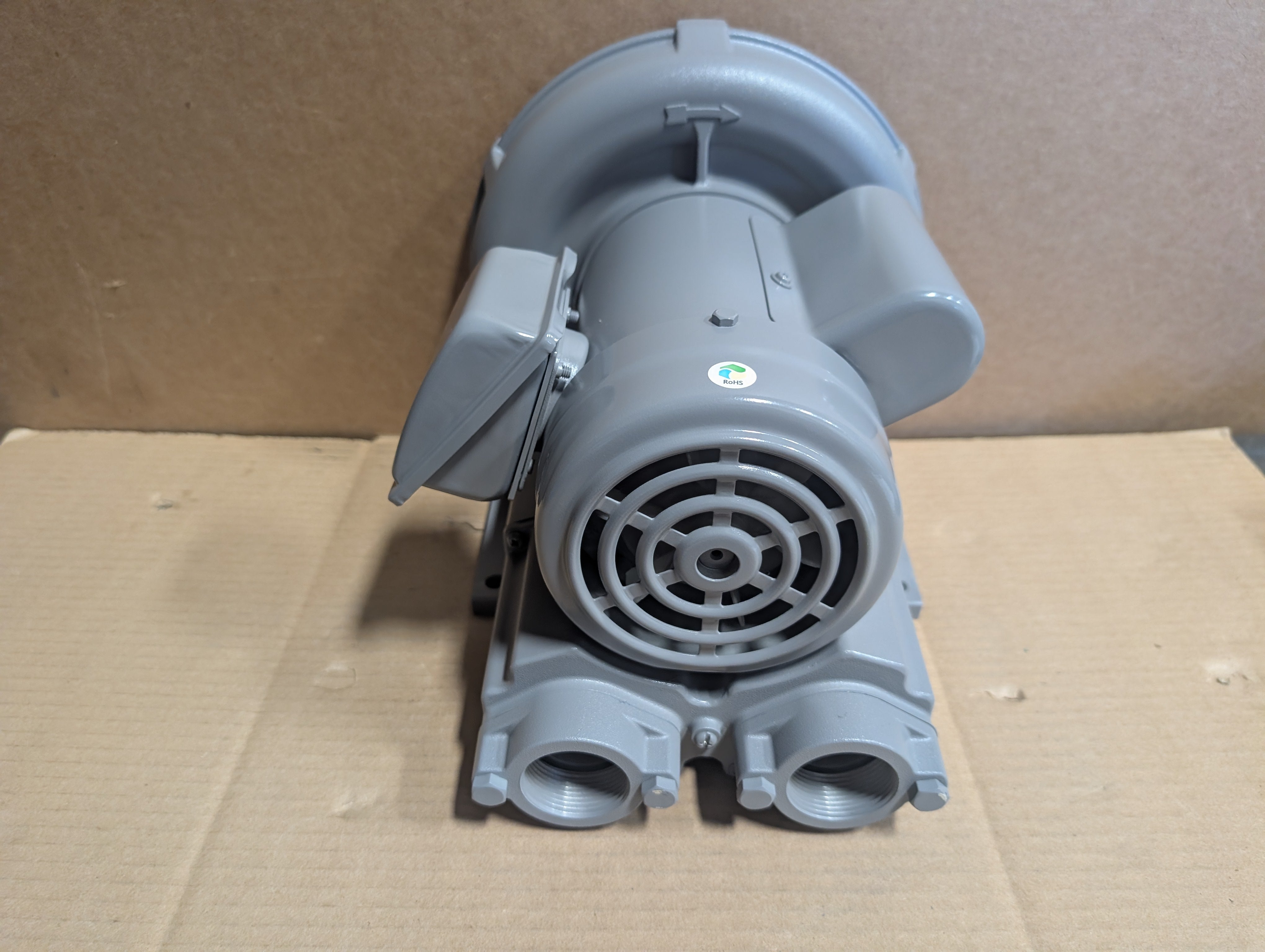 Fuji VFC300P-5T Regenerative Blower 1/2 hp, 115/230 Volts New
