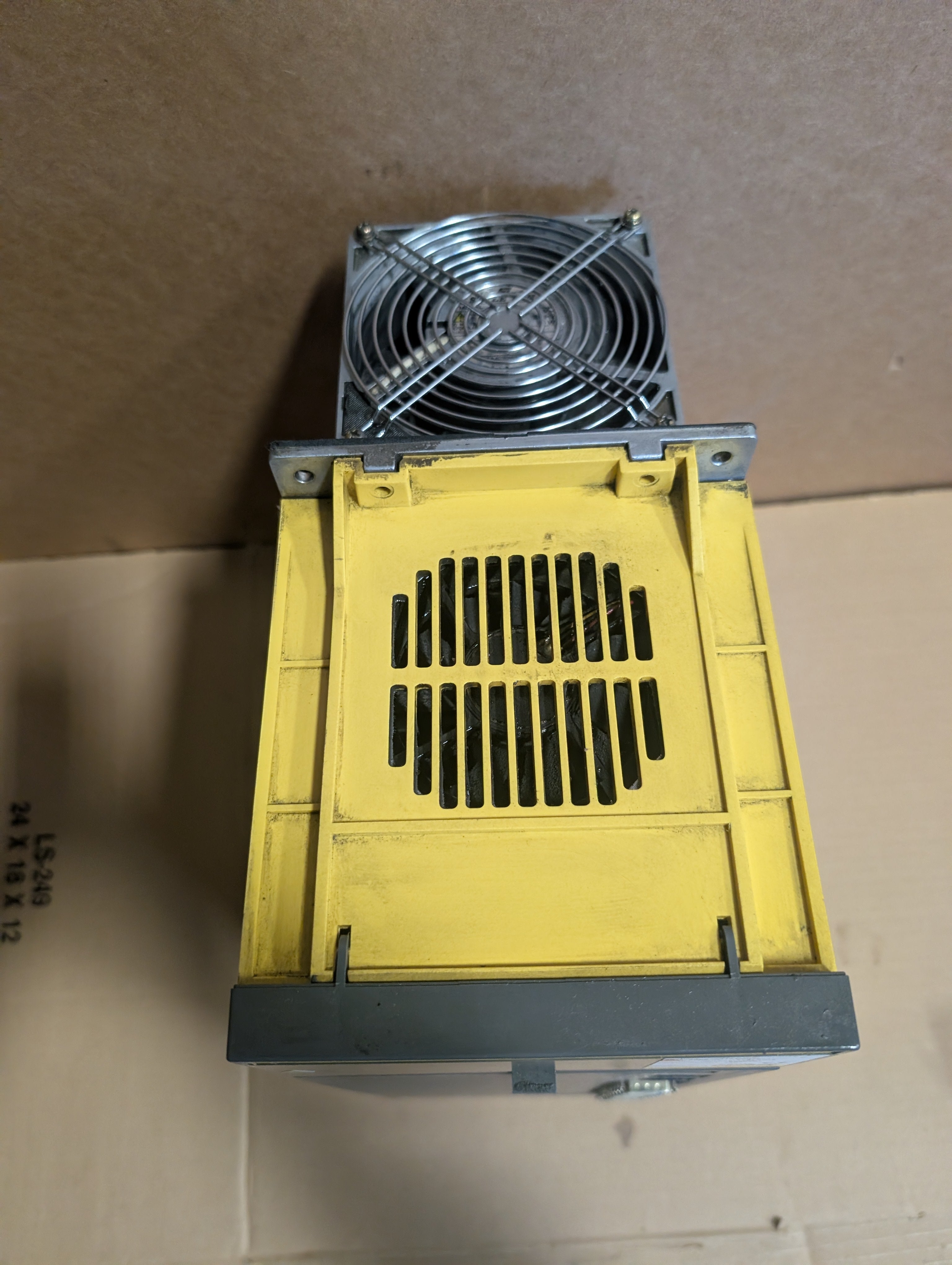 Fanuc A06B-6088-H315 C Spindle Amplifier 17.5 kW 230V In 63A 230V Out Used