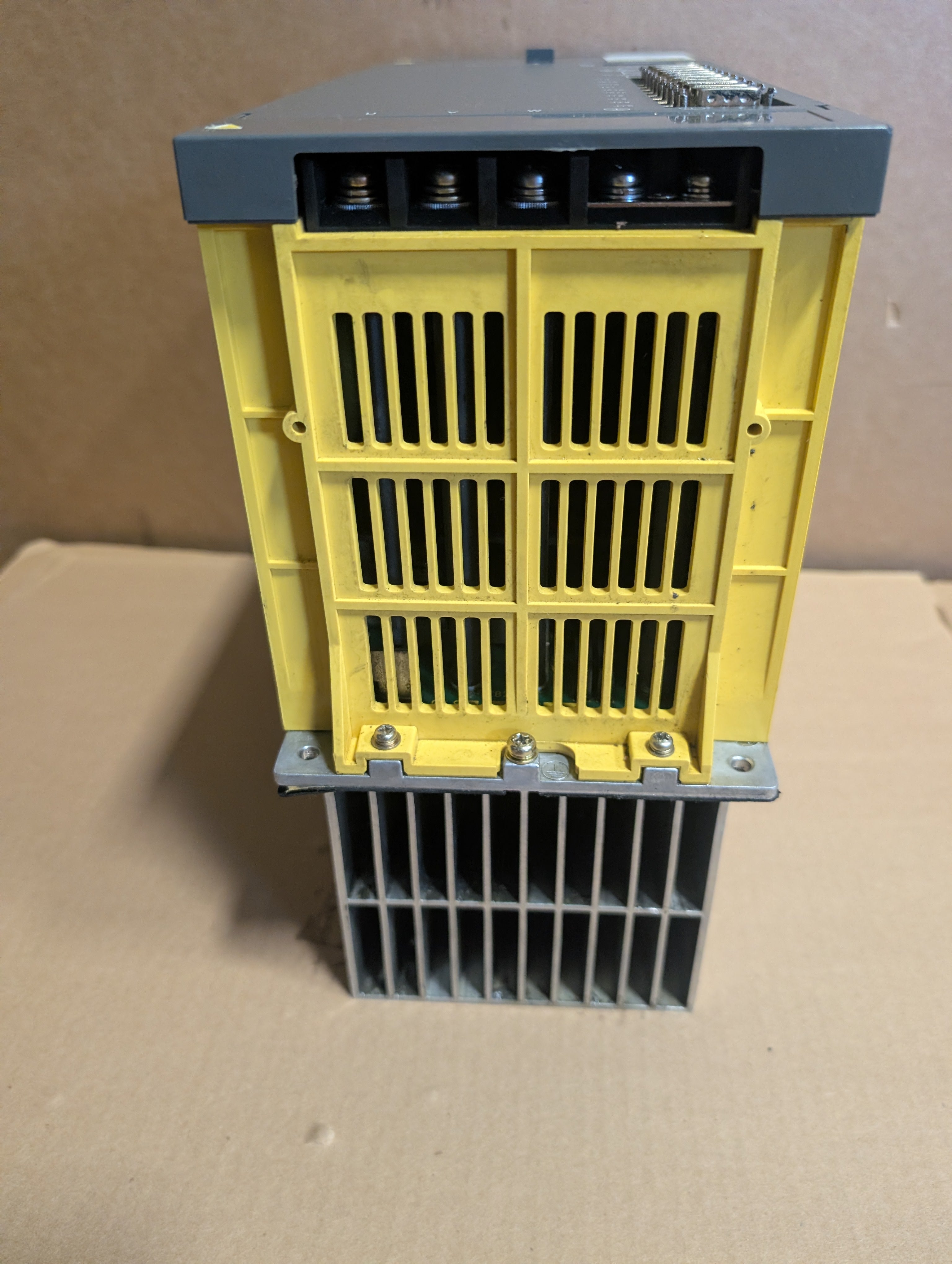 Fanuc A06B-6088-H315 C Spindle Amplifier 17.5 kW 230V In 63A 230V Out Used