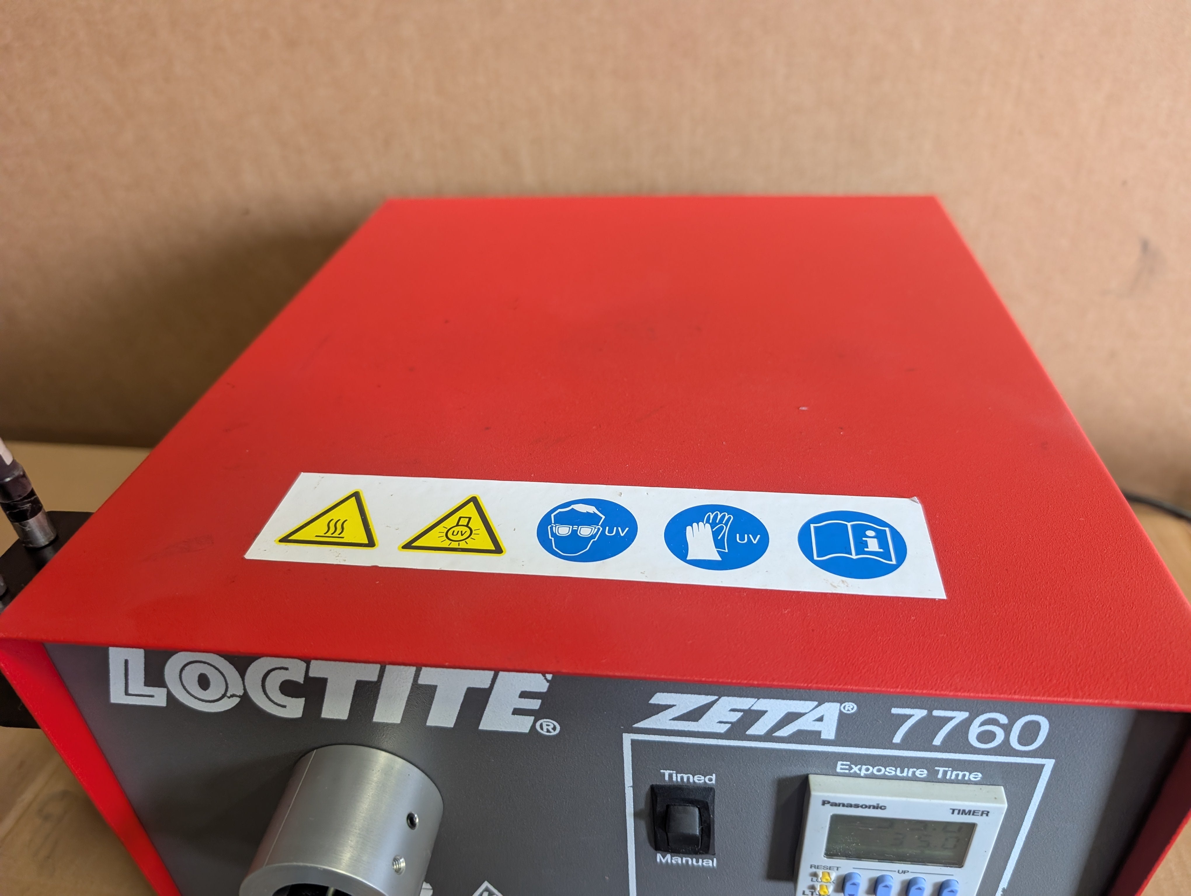 Loctite Zeta 7760 Henkel 98450 Dual UV Wand System w/Foot Switch & UV Pedal Used