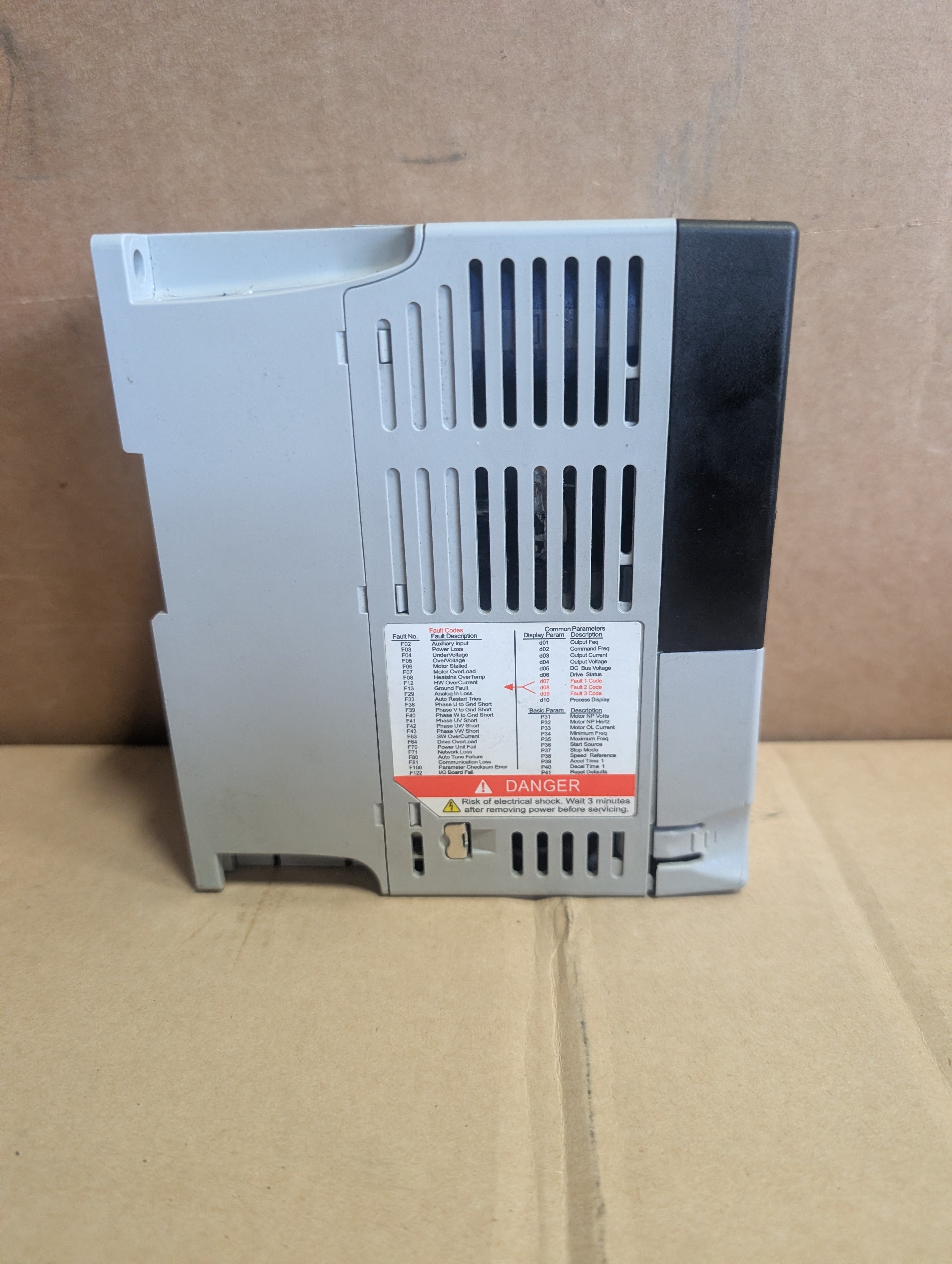 Allen Bradley 22A-D2P3N104 Series A 1 HP 480V 3PH  Used