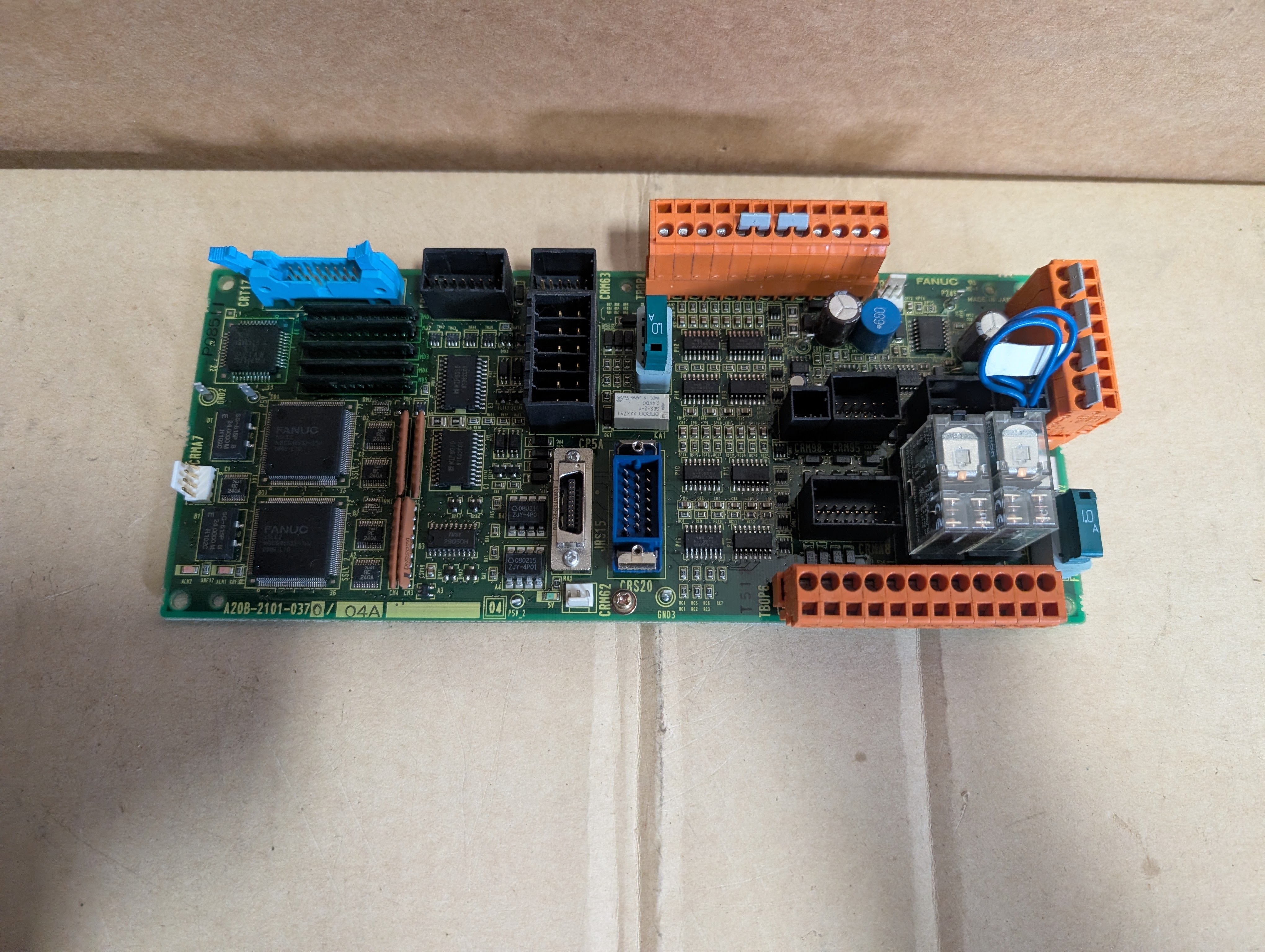 Fanuc A20B-2101-0370 /04A Operator Panel Board Used
