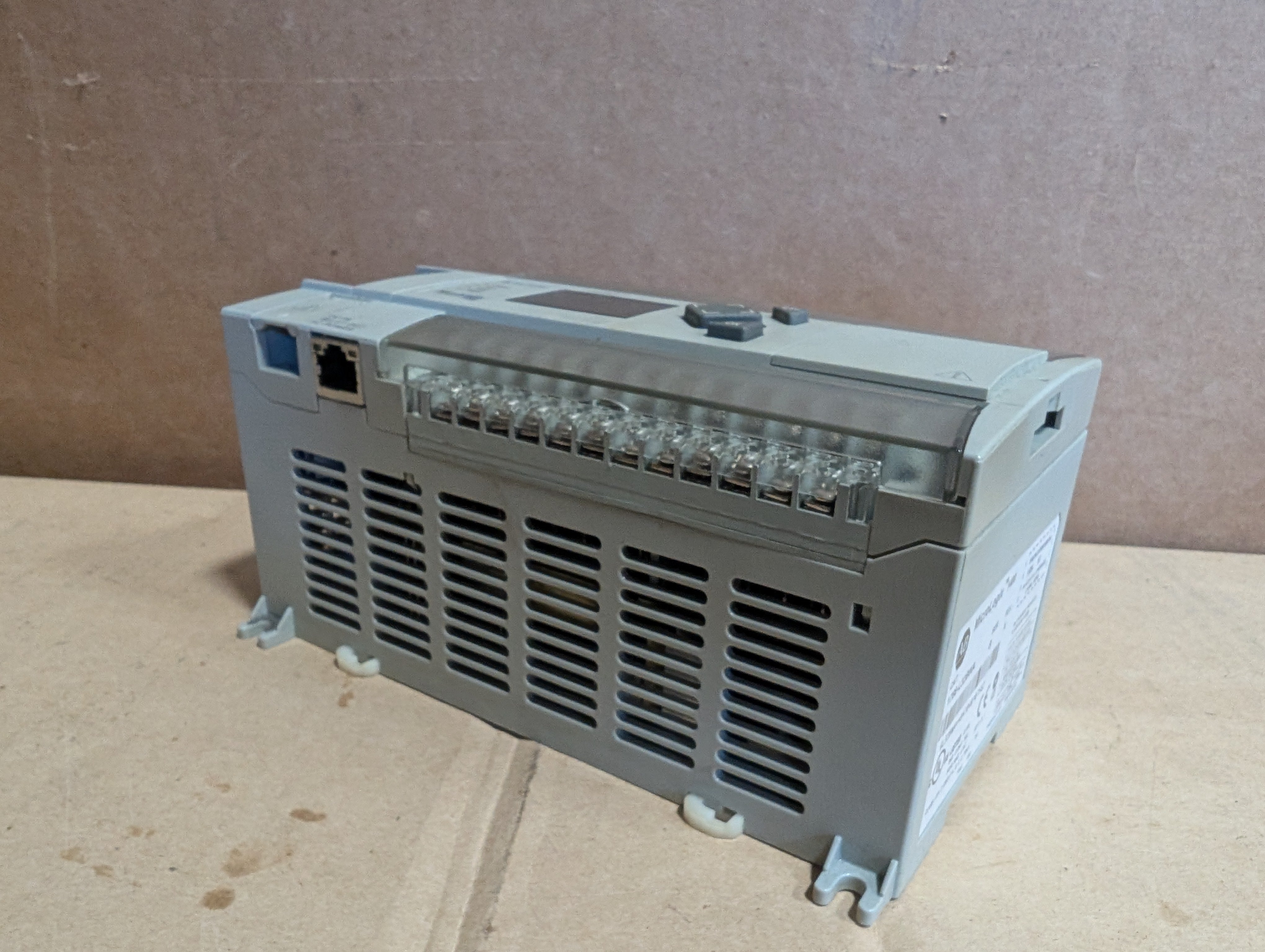 Allen Bradley MicroLogix 1400 1766-L32BWA Ser. B Rev. A FRN 10 Used