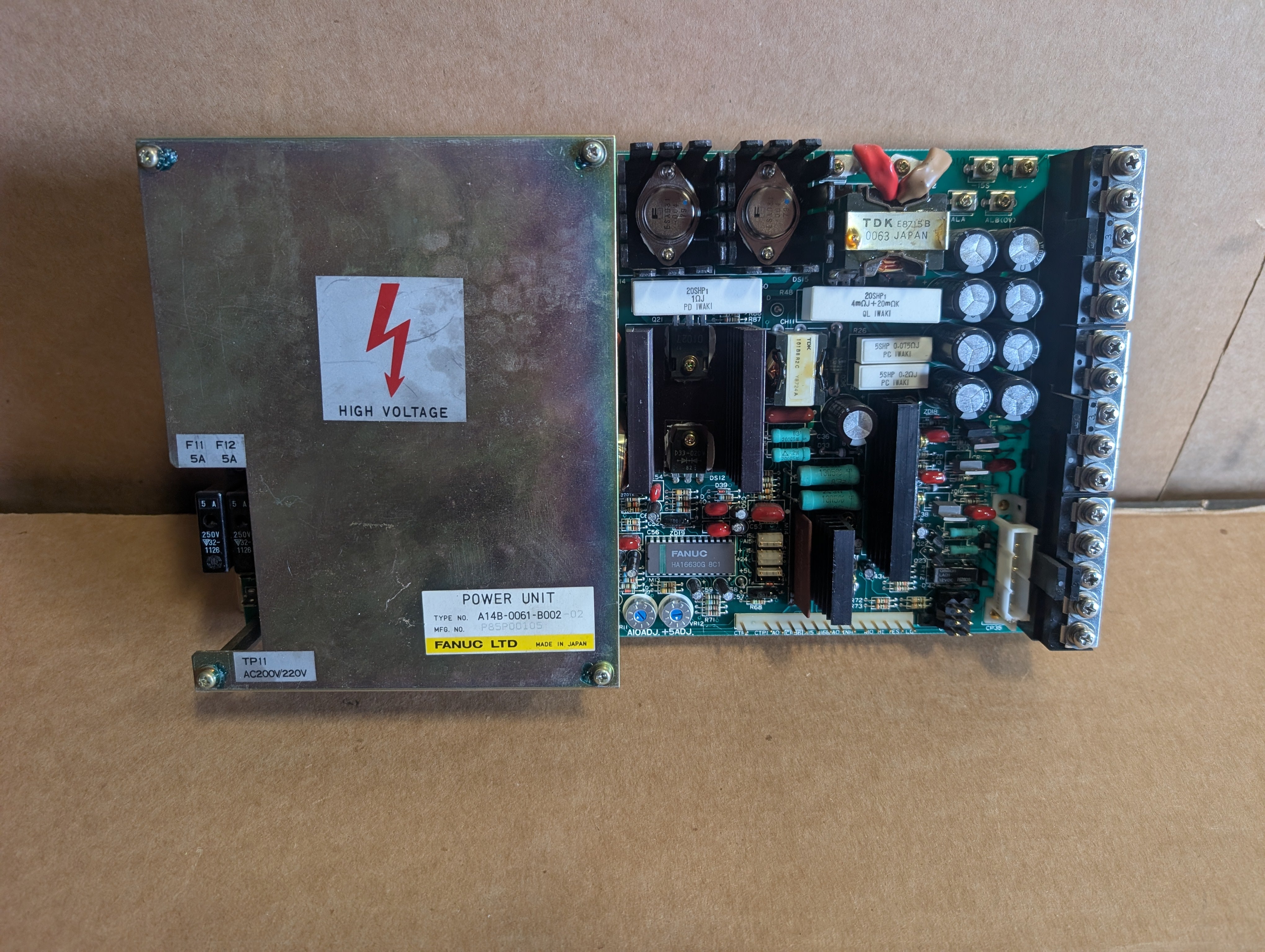 Fanuc A14B-0061-B002-02 Power Unit, F6 200/220V A20B-1000-0030/07A Used