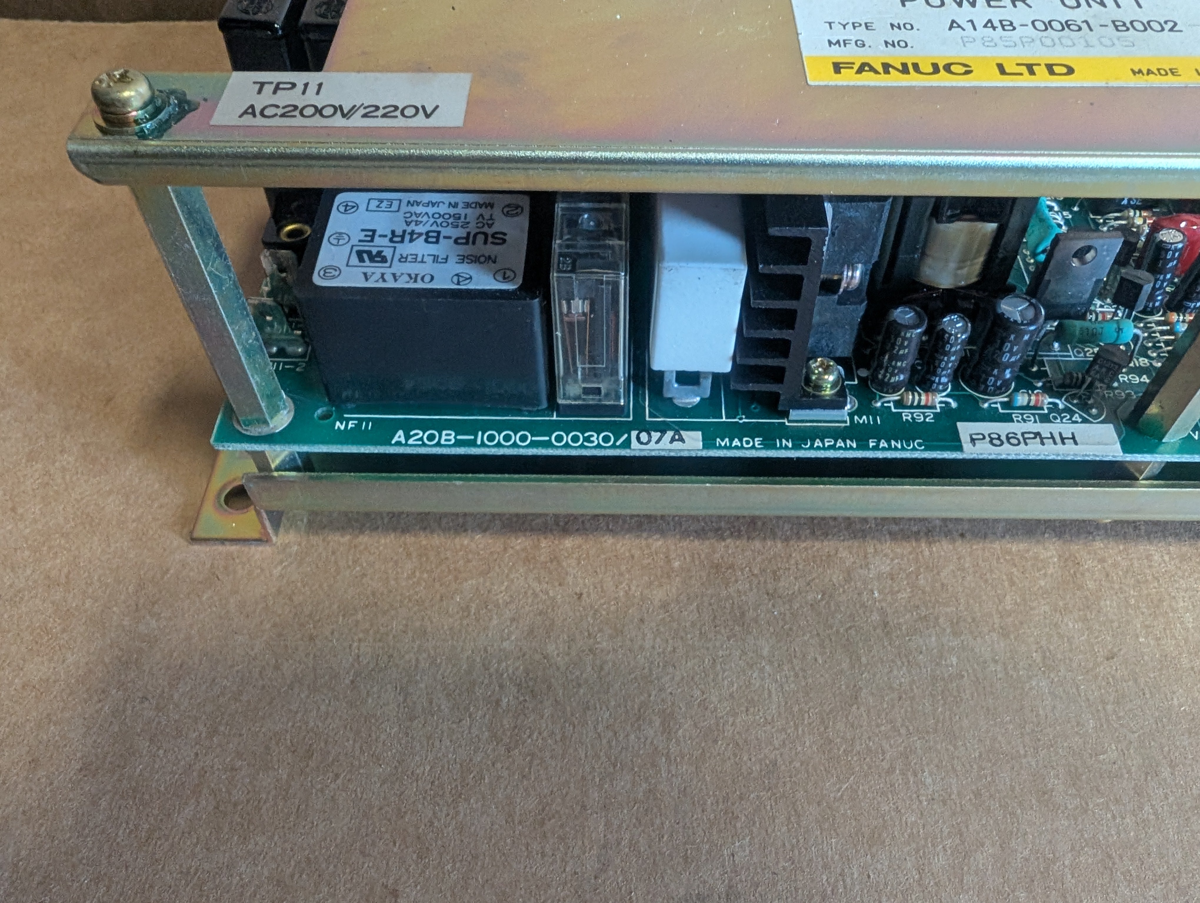 Fanuc A14B-0061-B002-02 Power Unit, F6 200/220V A20B-1000-0030/07A Used
