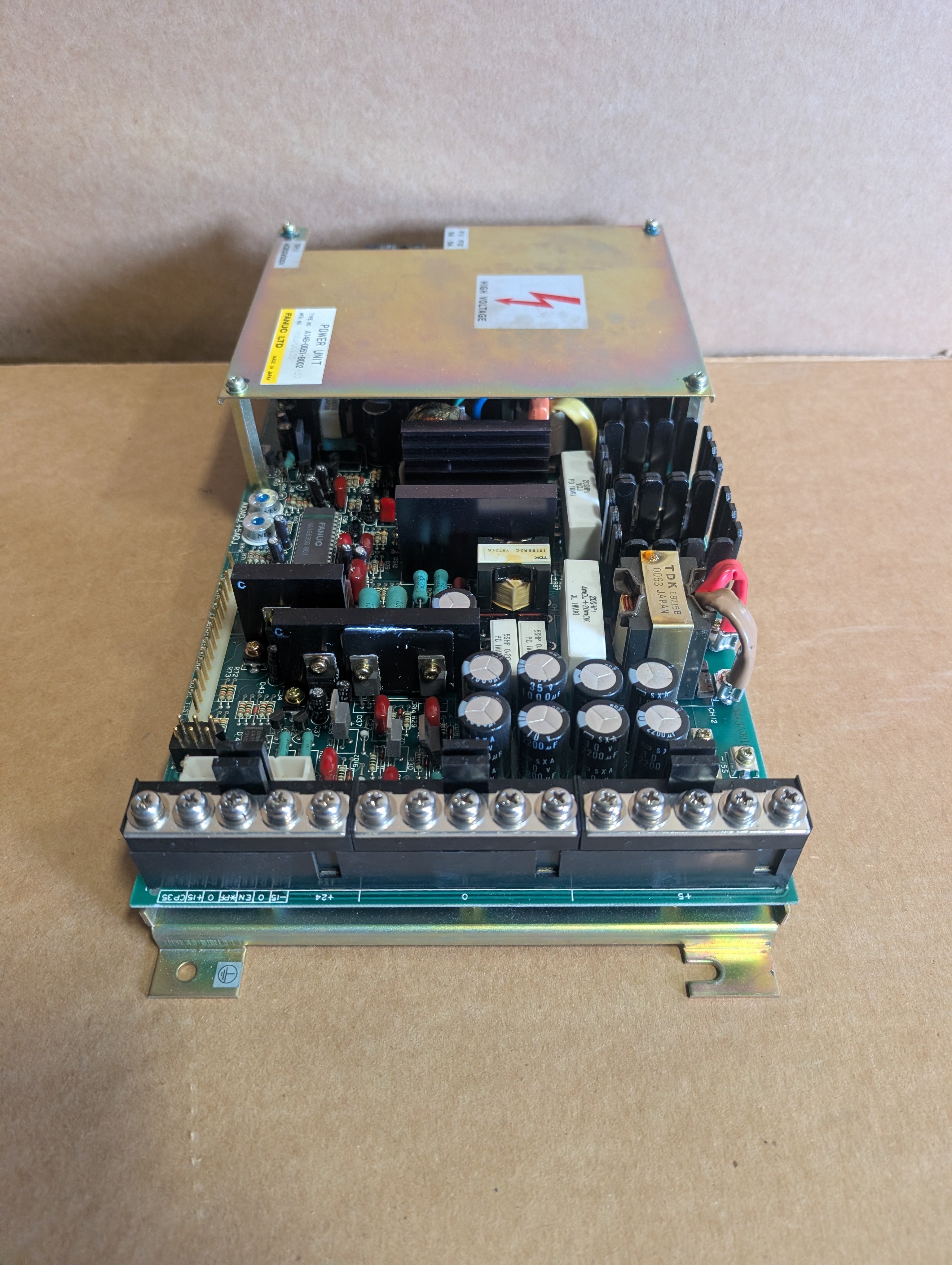 Fanuc A14B-0061-B002-02 Power Unit, F6 200/220V A20B-1000-0030/07A Used