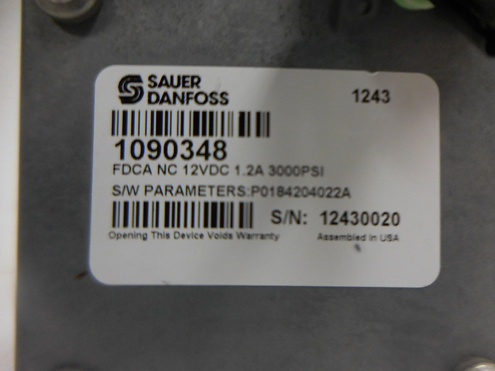 Sauer Danfoss FDCA NC 12 VDC Fan Drive Control 1.2A 3000 Psi 1090348 New