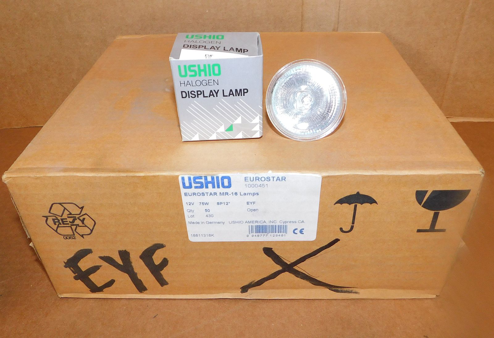 (1) Case of 50 Ushio EYF 1000451 12V 75W Bulbs New